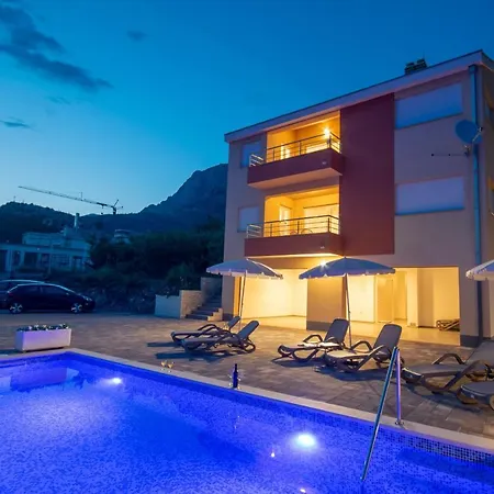 Villa Laura Makarska Exterior photo