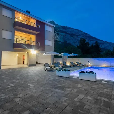 Villa Laura Makarska Exterior photo