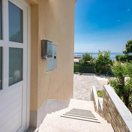 Villa Laura Makarska Exterior photo