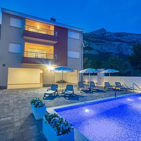 Villa Laura Makarska Exterior photo