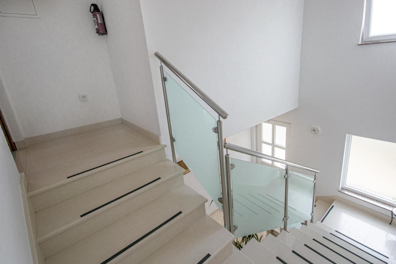 Laura Apartment Makarska